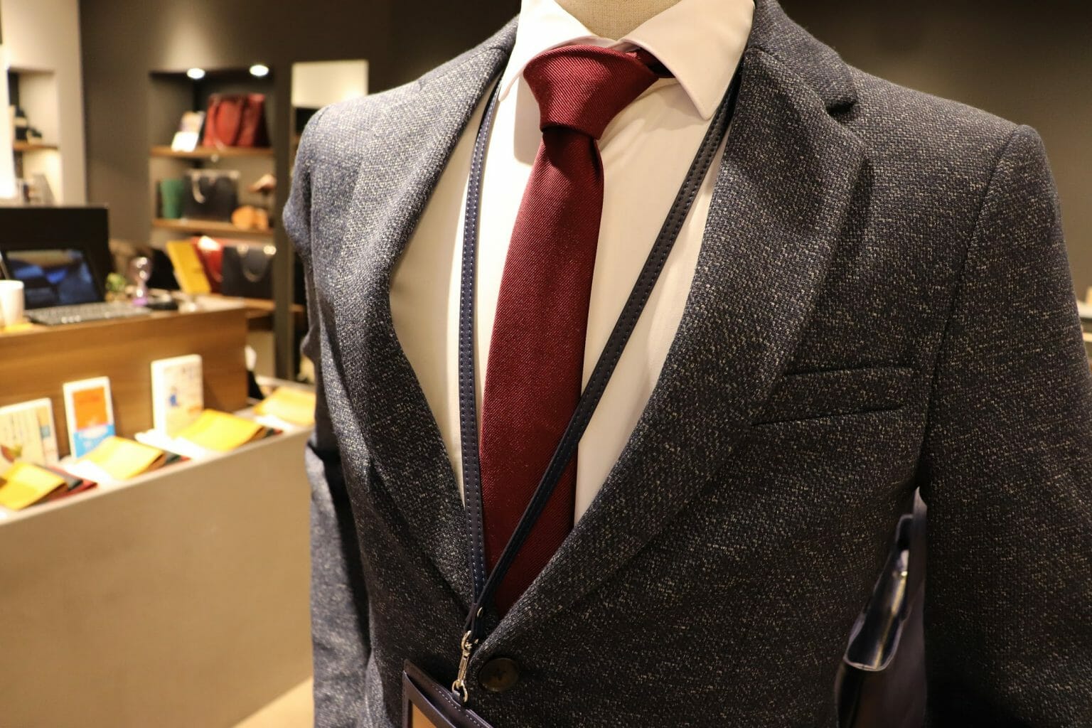 ビジネスレザーファクトリー神戸三宮店